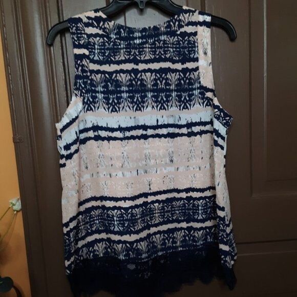 A.N.A. Women's Sleeveless Tank Top Shirt Petite Size PL - Picture 3 of 8